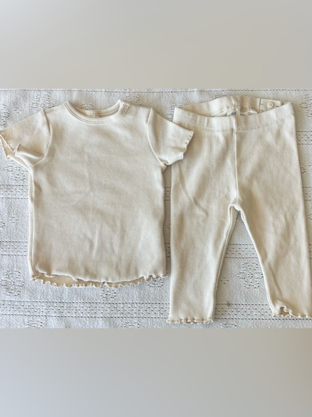 H&M Girls 4–6M Soft Cotton Sets 🤍 - Picture 2 of 5